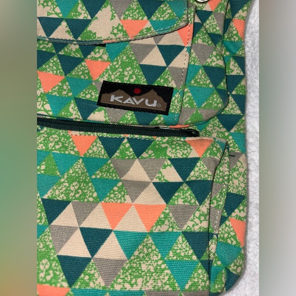KAVU Green Patterned Women's Bag - Picture 3 of 13